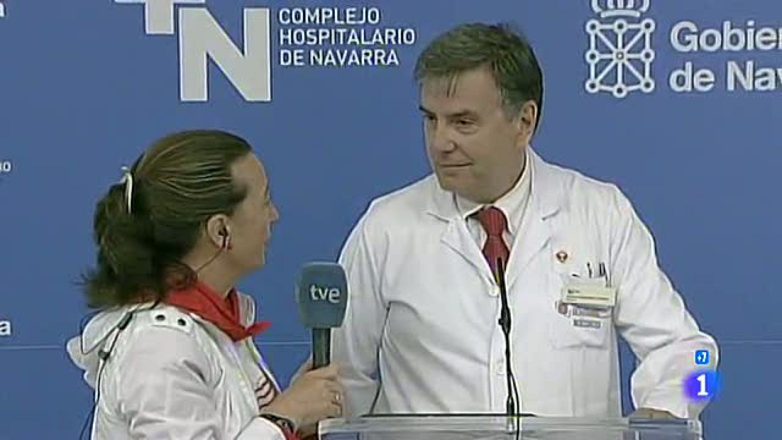 Dos heridos por contusiones en el segundo encierro de Miura | Ver