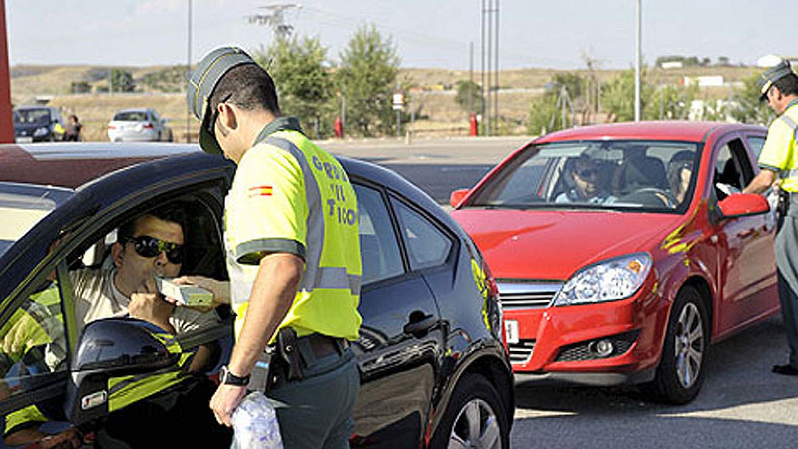 La DGT refuerza esta semana los controles de alcohol y drogas al volante