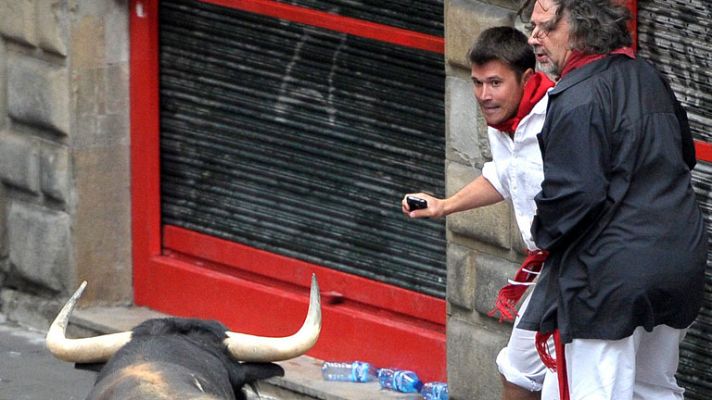 San Fermín - Los Cebada Gago protagonizan una bonita tercera carrera