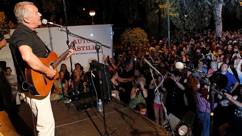 Artistas e intelectuales dan su apoyo a los mineros de la 'Marcha Negra'