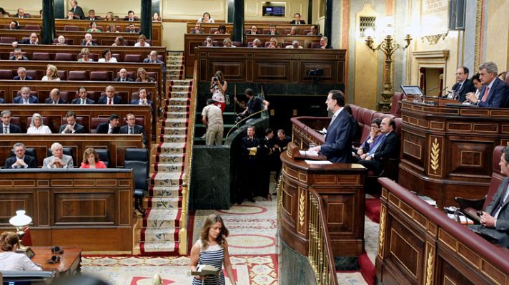  - Rajoy quita una paga extraordinaria a los empleados públicos