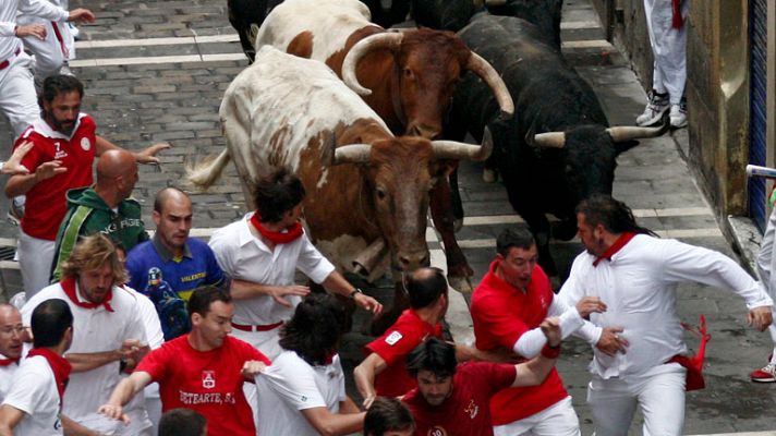 San Fermín - Los mejores momentos del quinto encierro de San Fermín 2012, de Fuente Ymbro