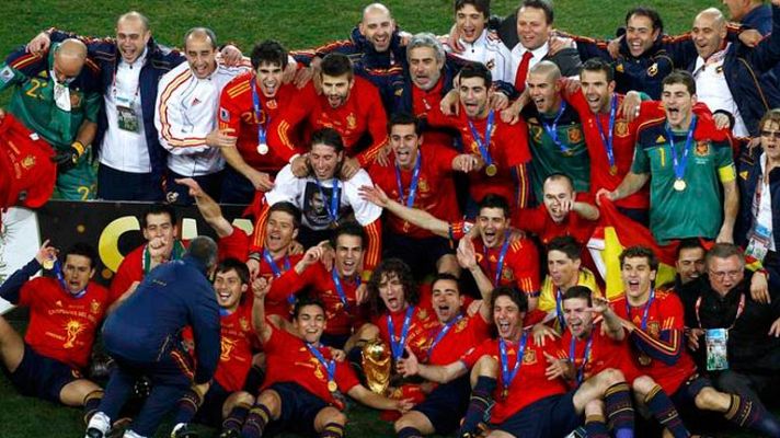 Telediario 1 - 'La Roja', dos años con estrella