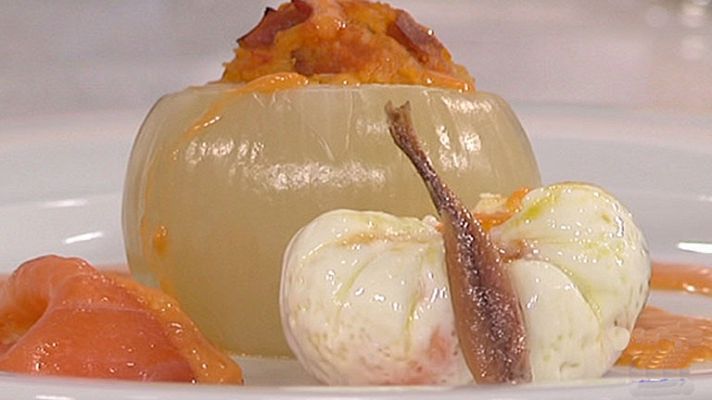 RTVE Cocina - Huevos escalfados con cebolla