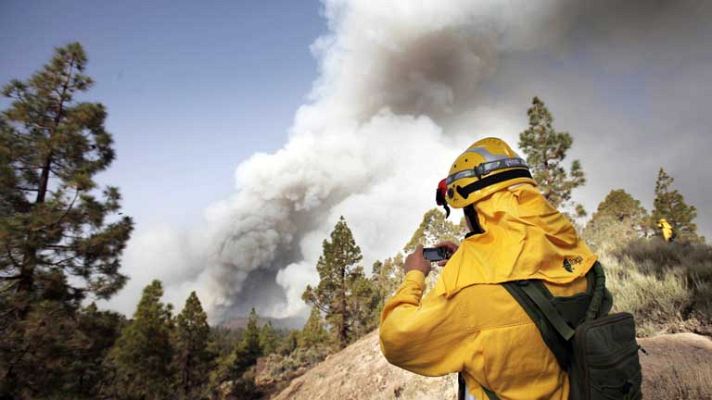 Telediario 1 - Avanza el incendio de Tenerife