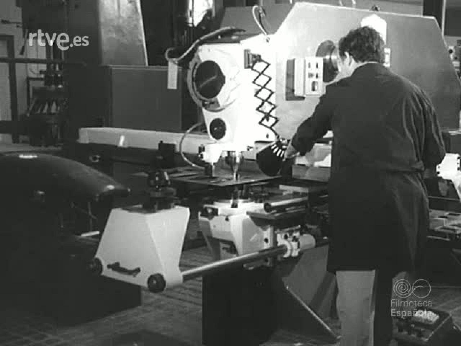 NOT N 1710 A - NO-DO | Ver