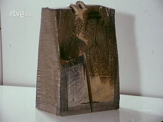 NO-DO - NOT N 1915 .