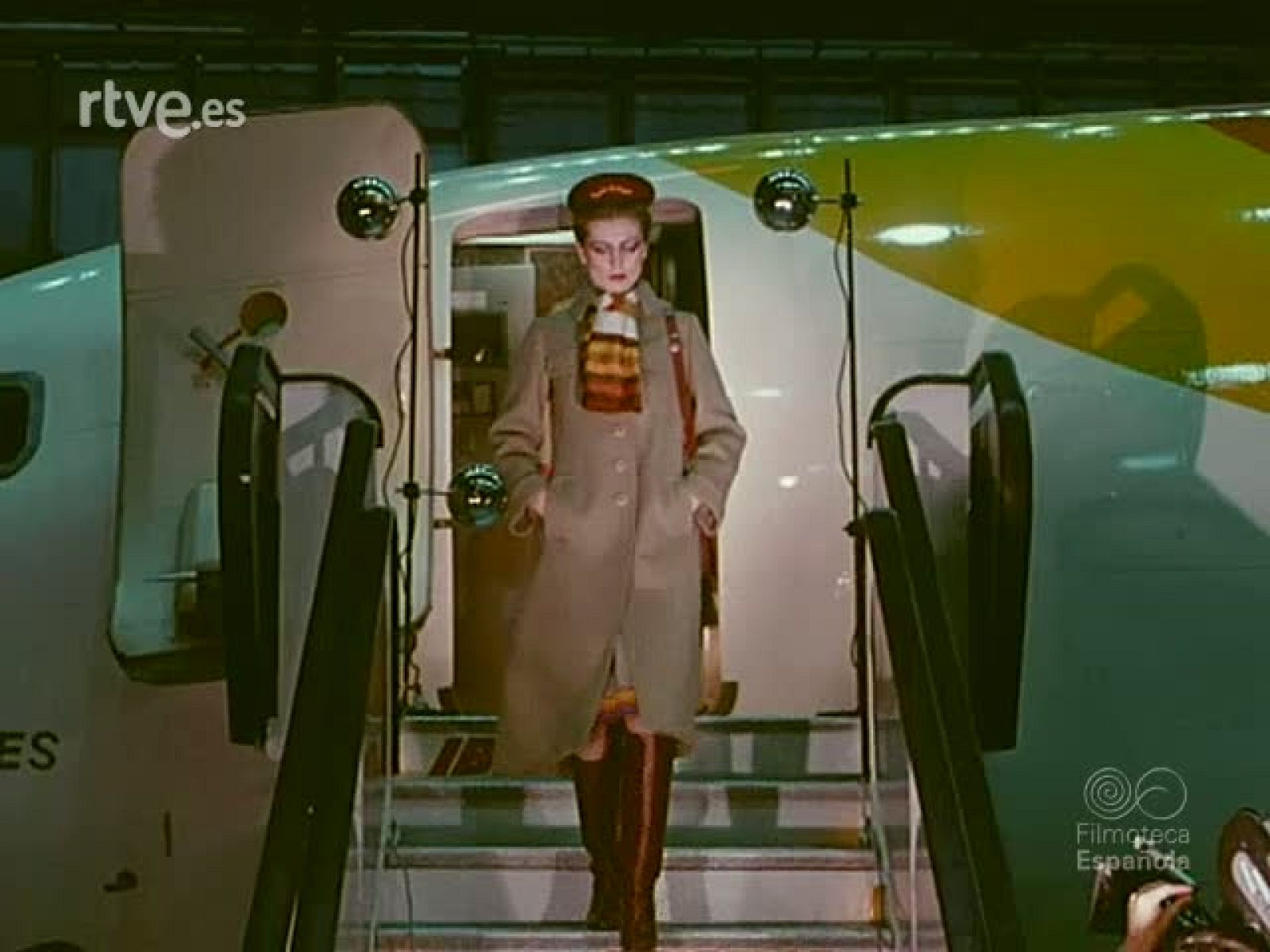 NOT N 1817 - NO-DO | Ver