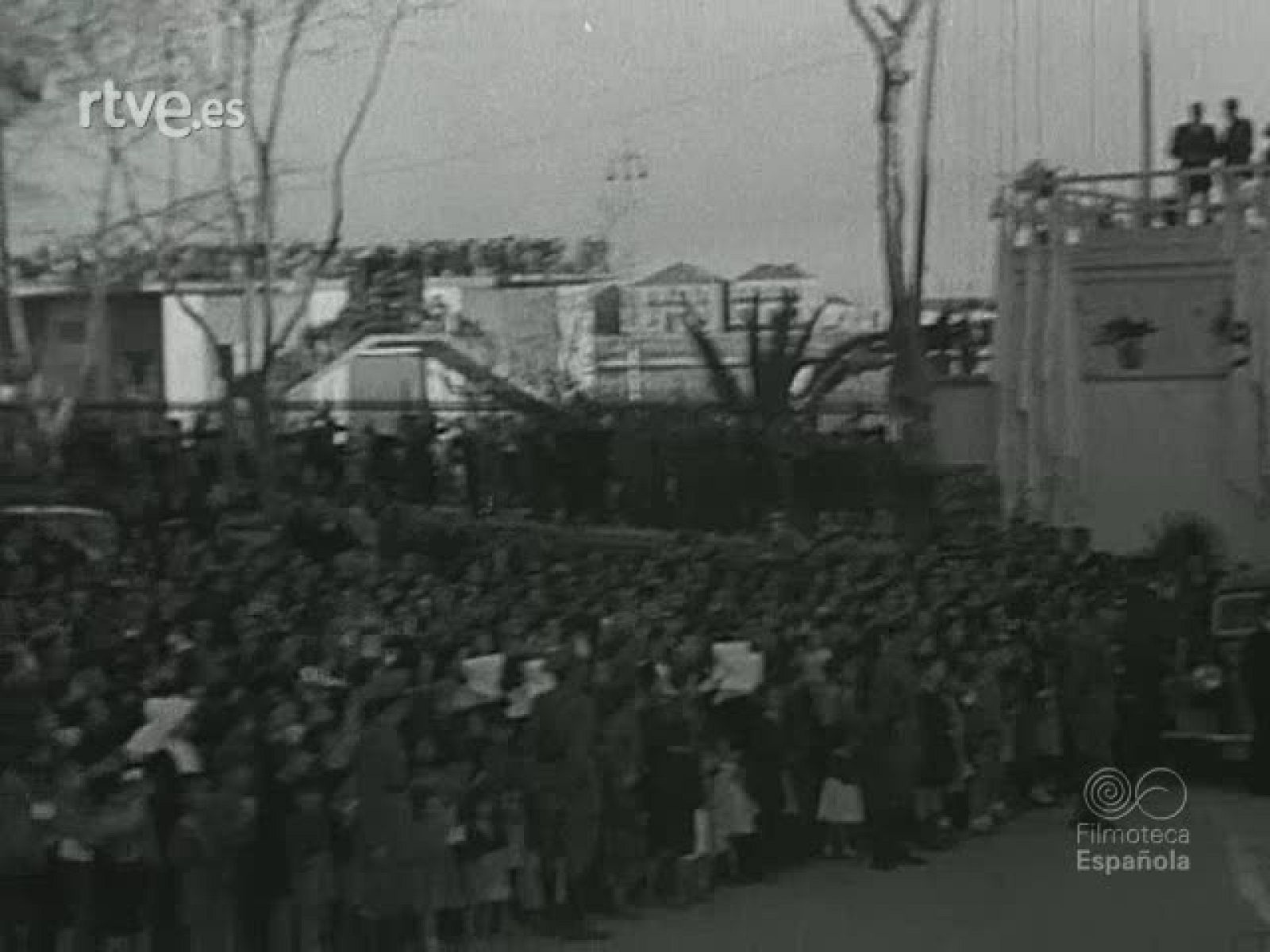 NOT N 373 B - NO-DO | Ver