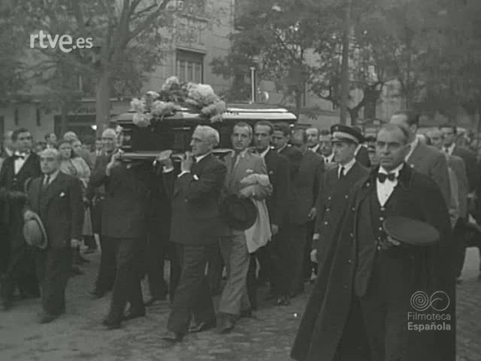 NOT N 255 B - NO-DO | Ver