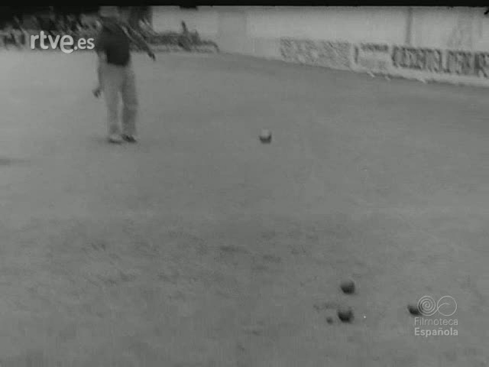 NOT N 1744 B - NO-DO | Ver