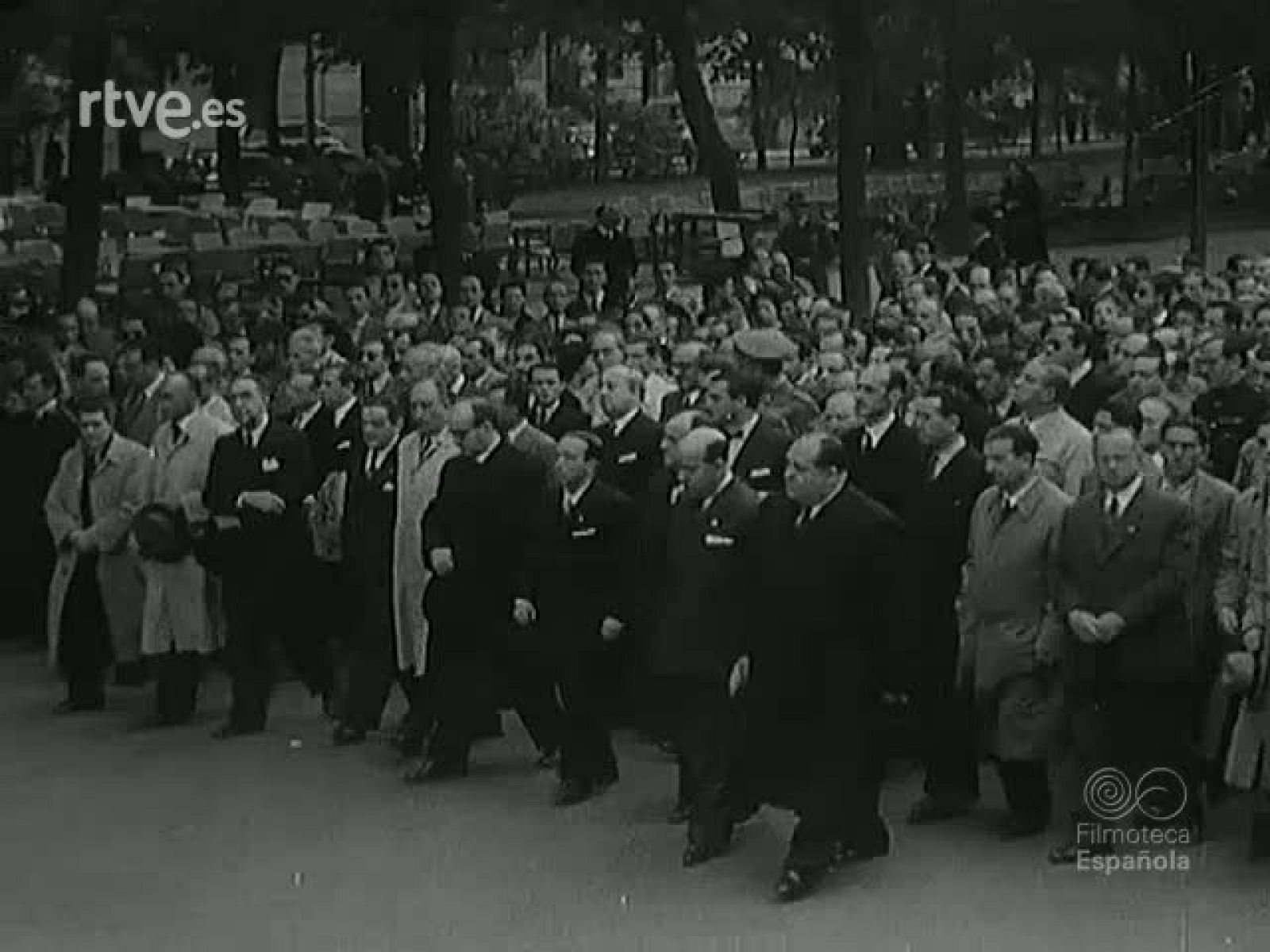 NOT N 282 B - NO-DO | Ver