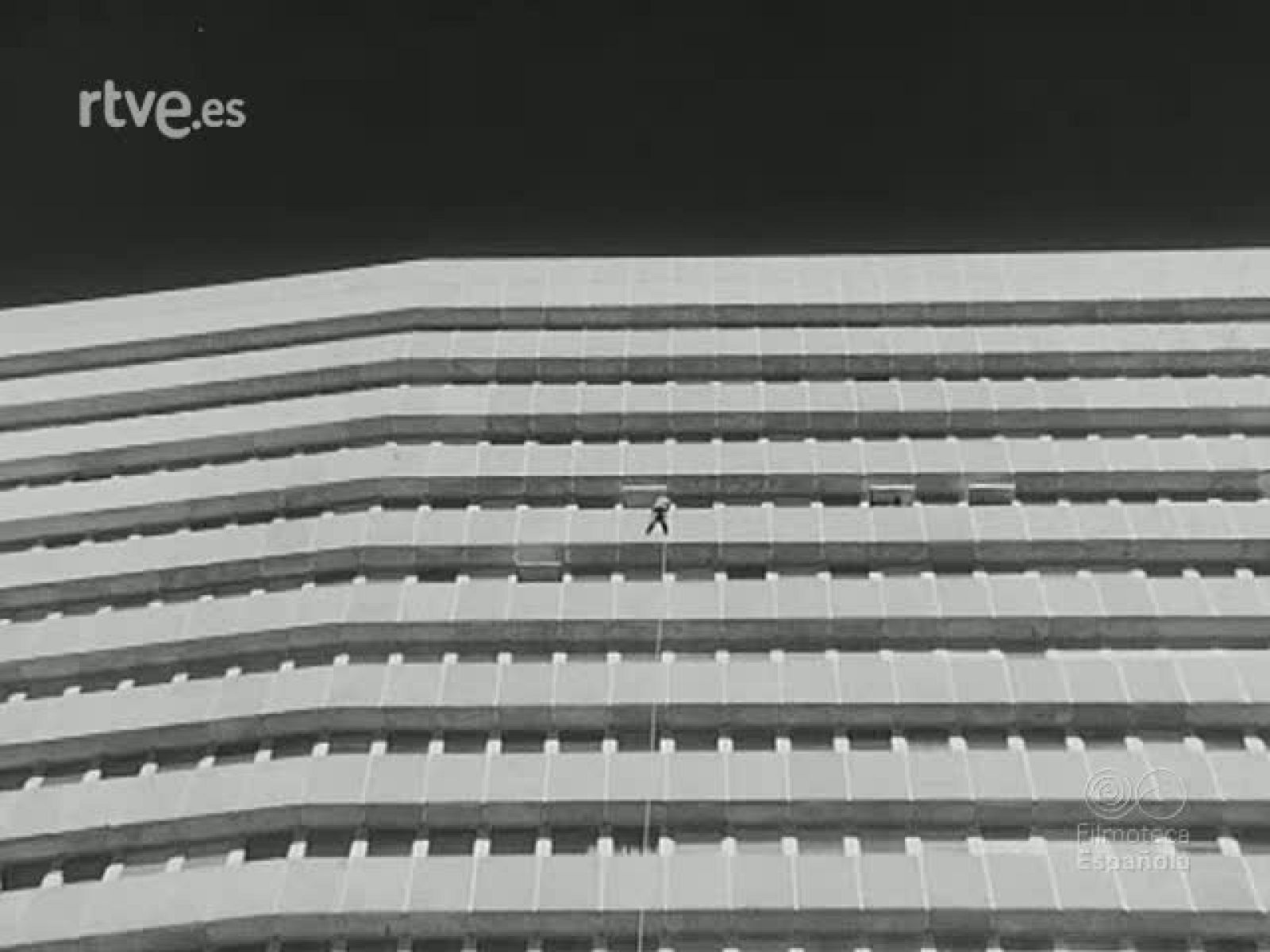 NOT N 1748 A - NO-DO | Ver