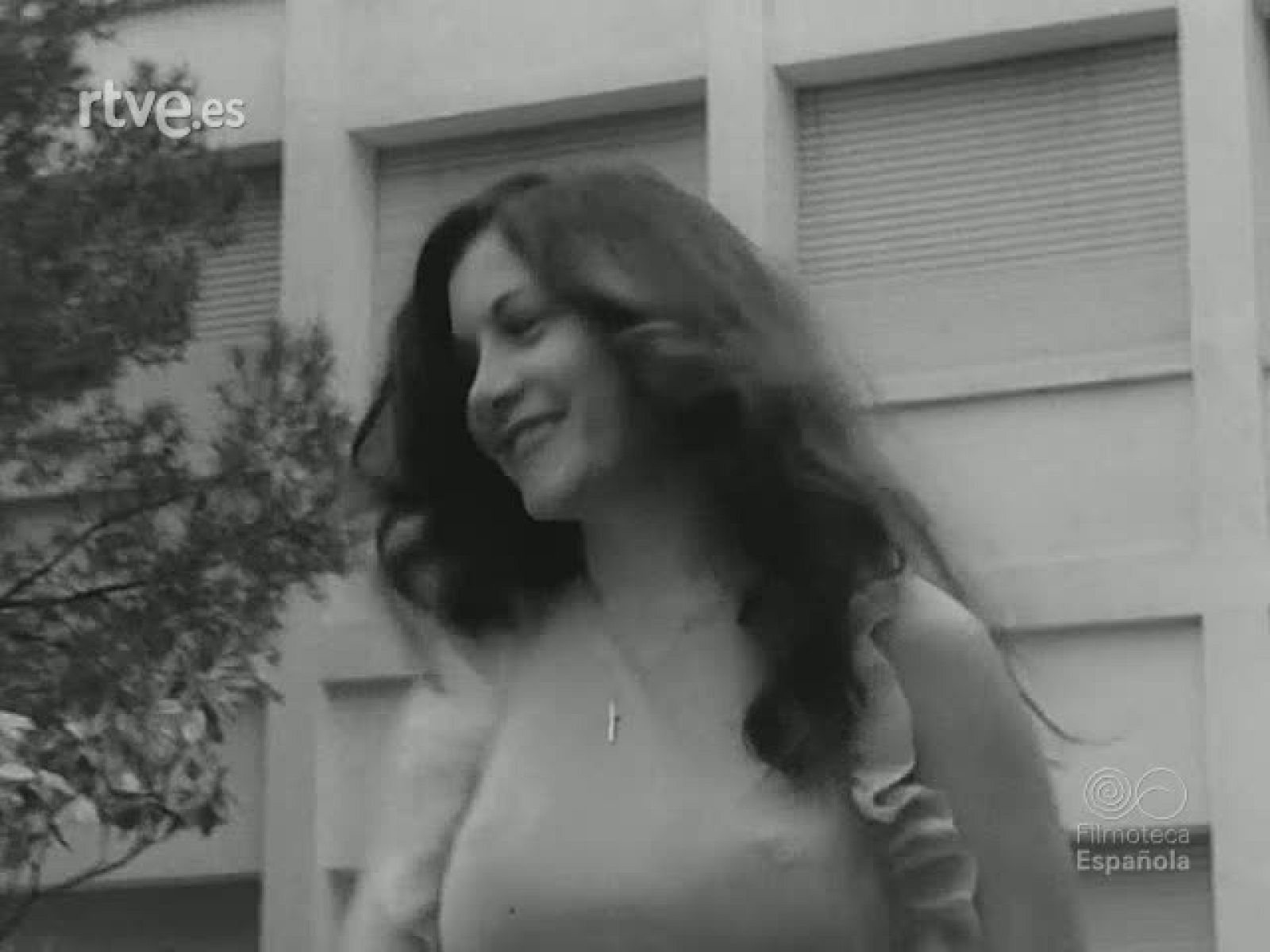 NOT N 1693 A - NO-DO | Ver