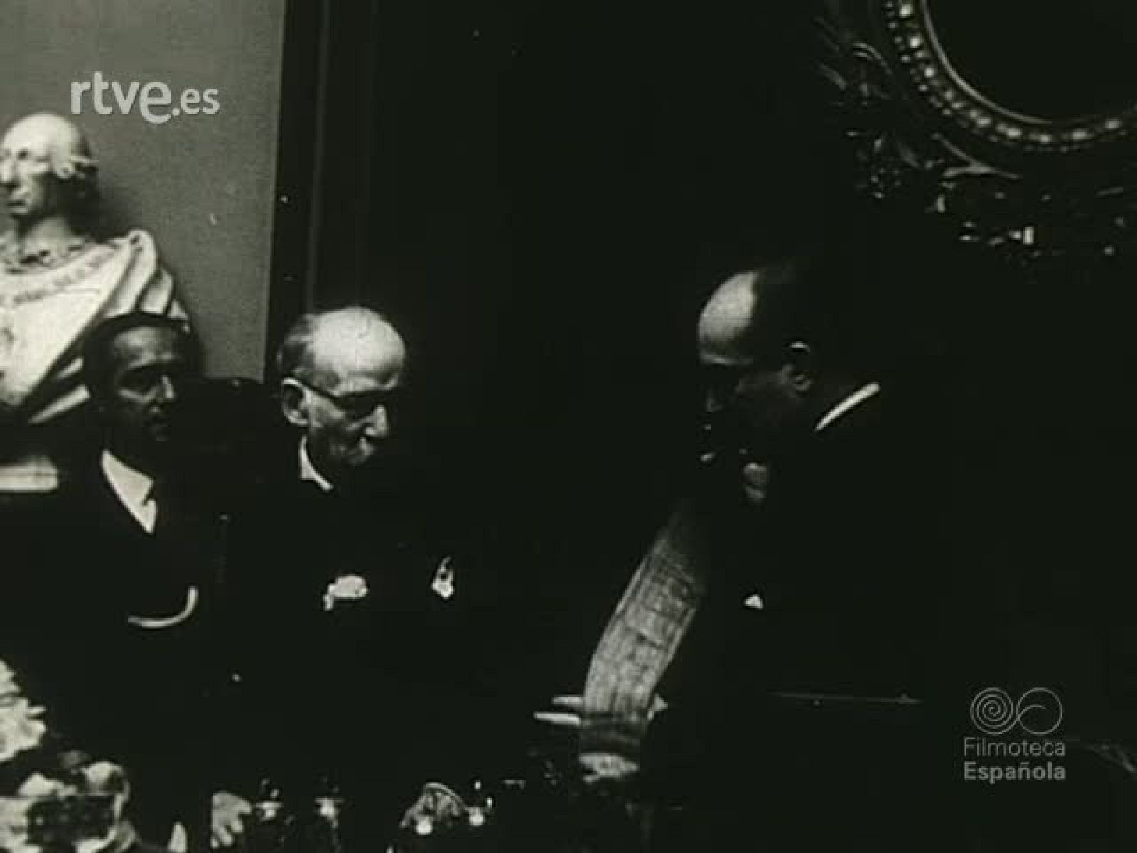 NOT N 73 A - NO-DO | Ver