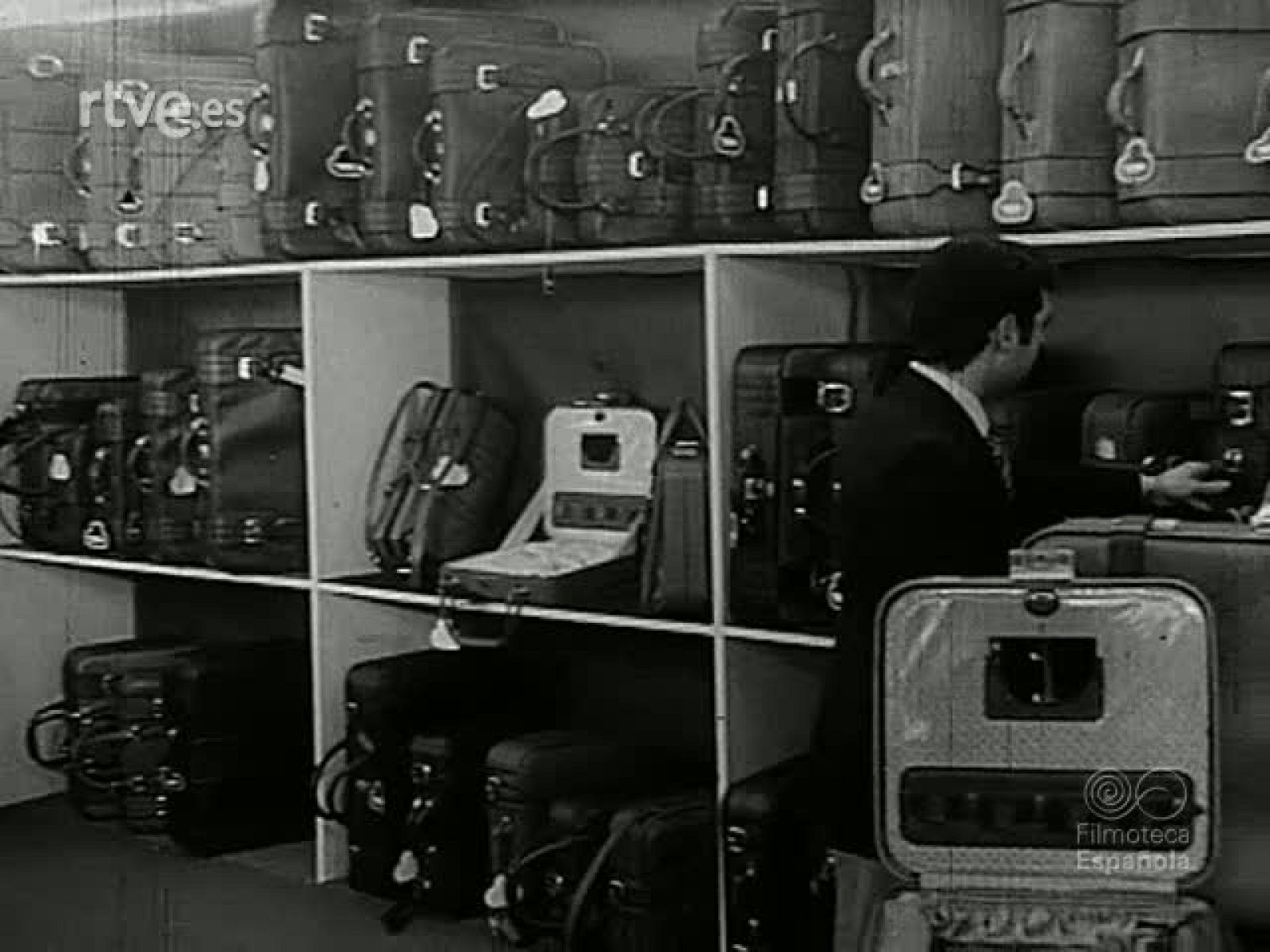 NOT N 1672 A - NO-DO | Ver