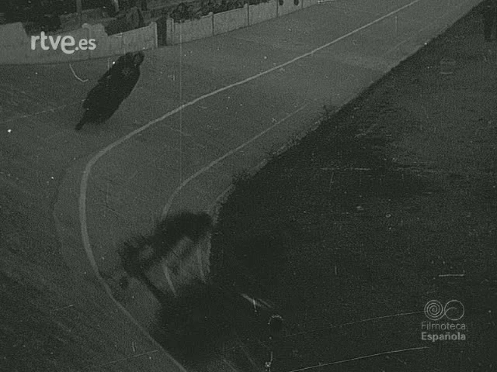 NOT N 153 B - NO-DO | Ver