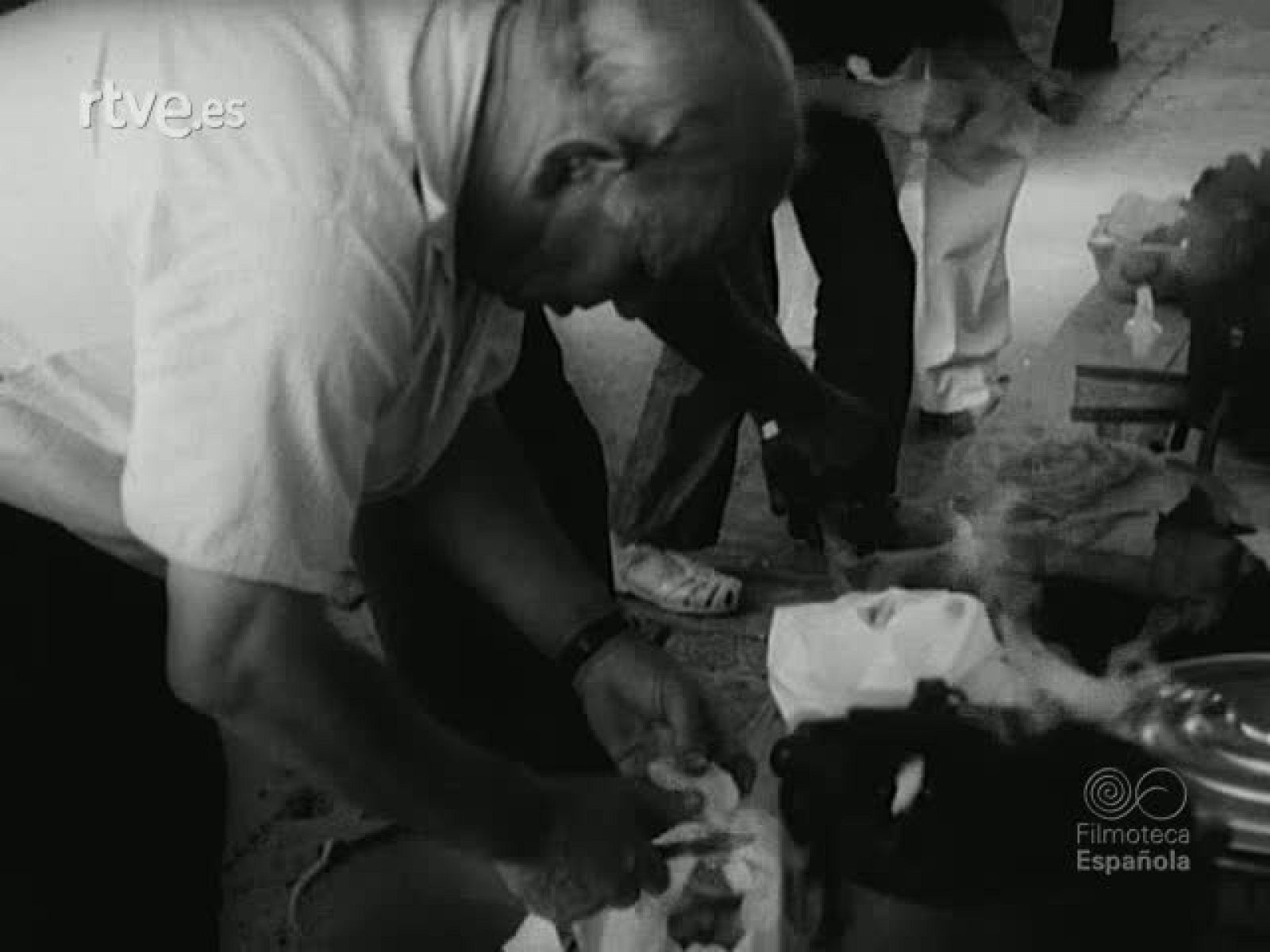 NOT N 1703 A - NO-DO | Ver