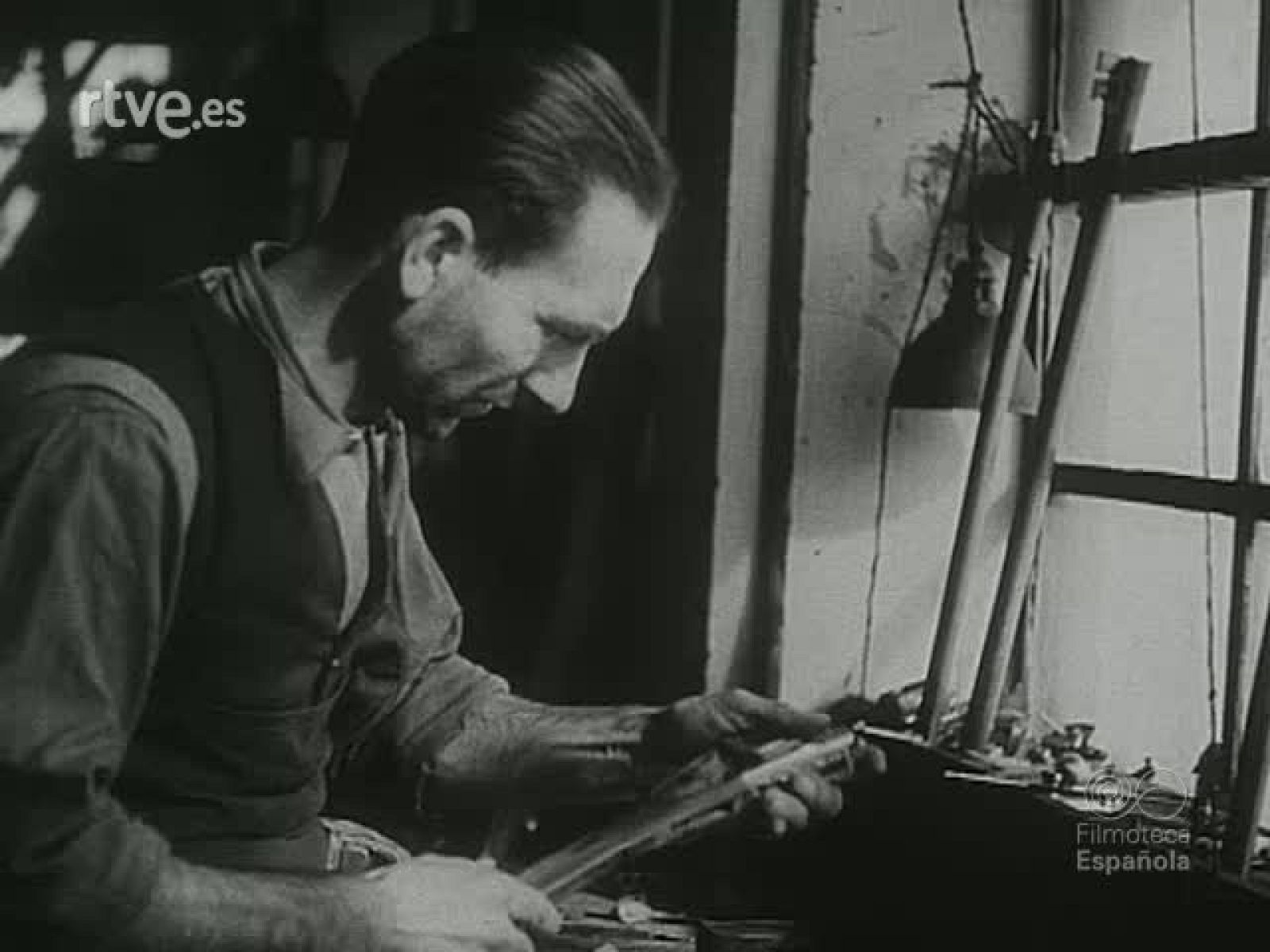 NOT N 89 B - NO-DO | Ver