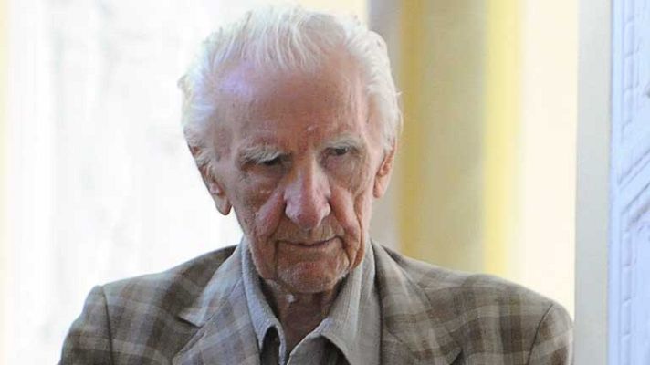 Telediario 1 - Criminal nazi detenido