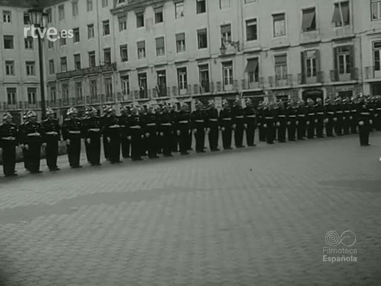 NOT N 951 C - NO-DO | Ver