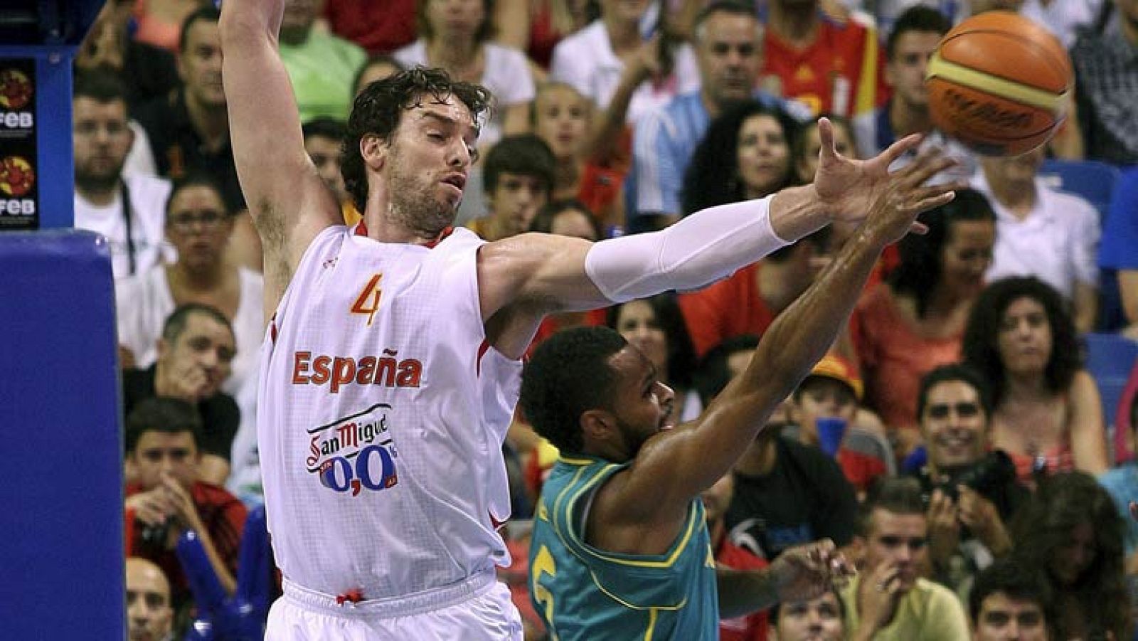España vuelve a imponerse a Australia (81-75) - Baloncesto en RTVE | Ver