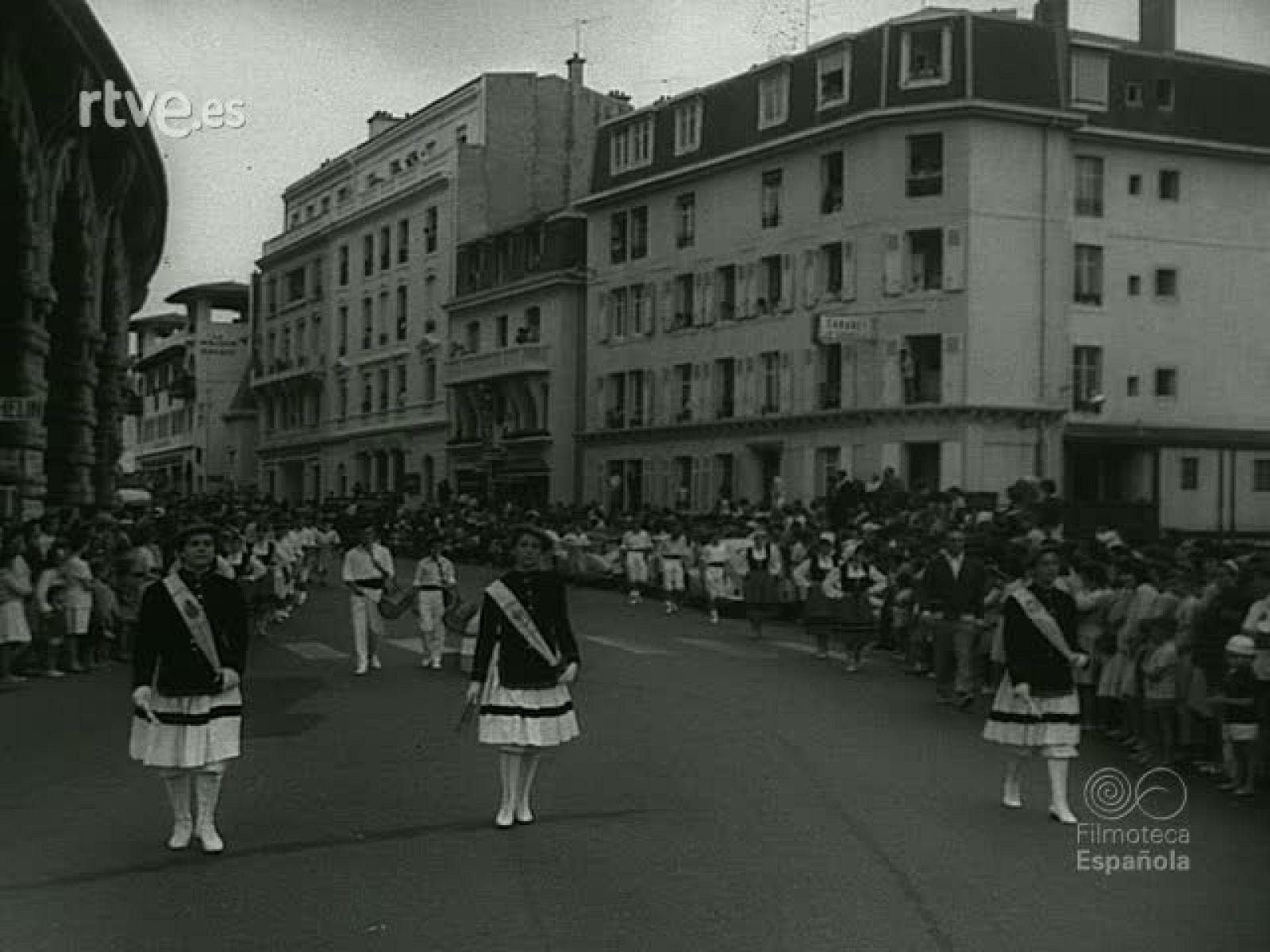 NOT N 1076 C - NO-DO | Ver