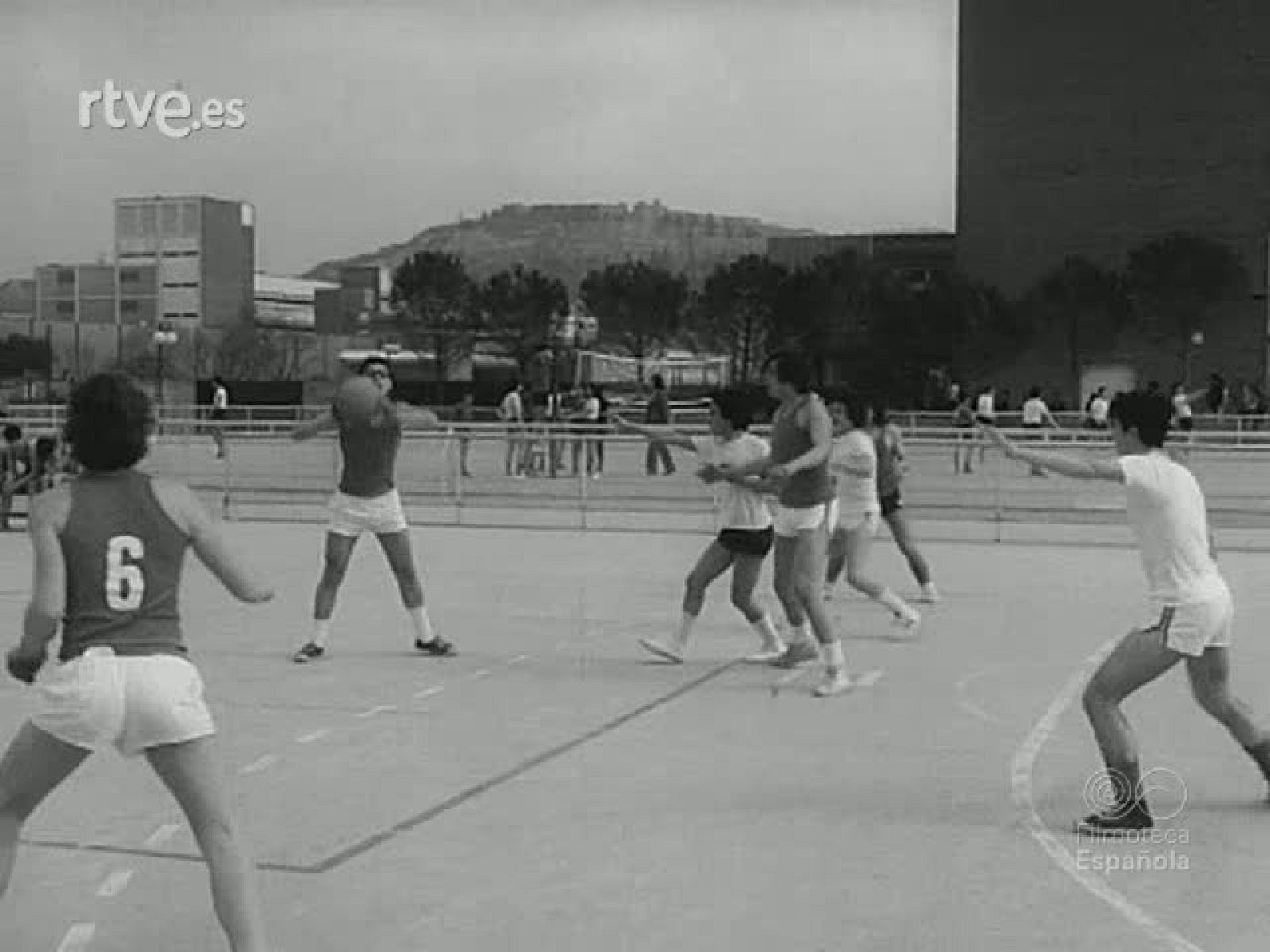 NOT N 1577 A - NO-DO | Ver