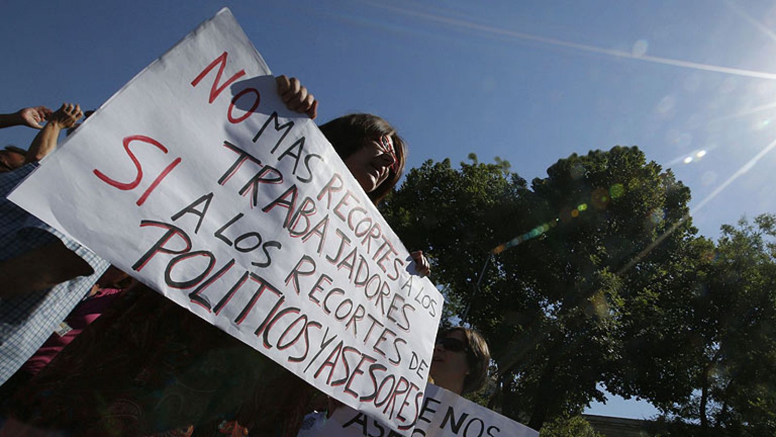 La carretera de Andalucía, escenario de las primeras protestas del día contra los recortes