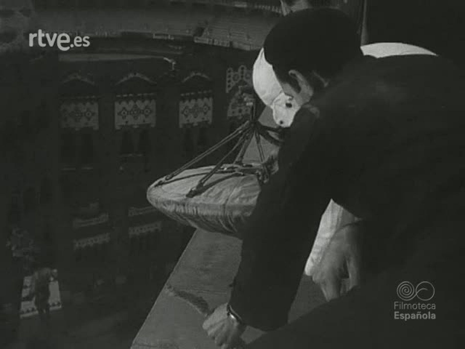 NOT N 522 B - NO-DO | Ver