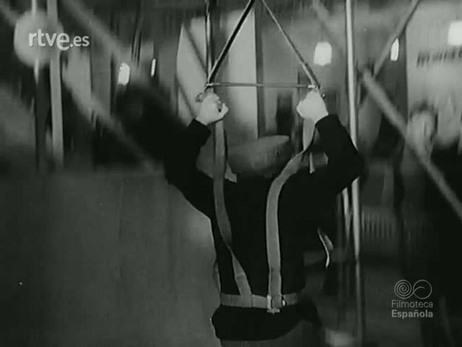 NOT N 473 A - NO-DO | Ver