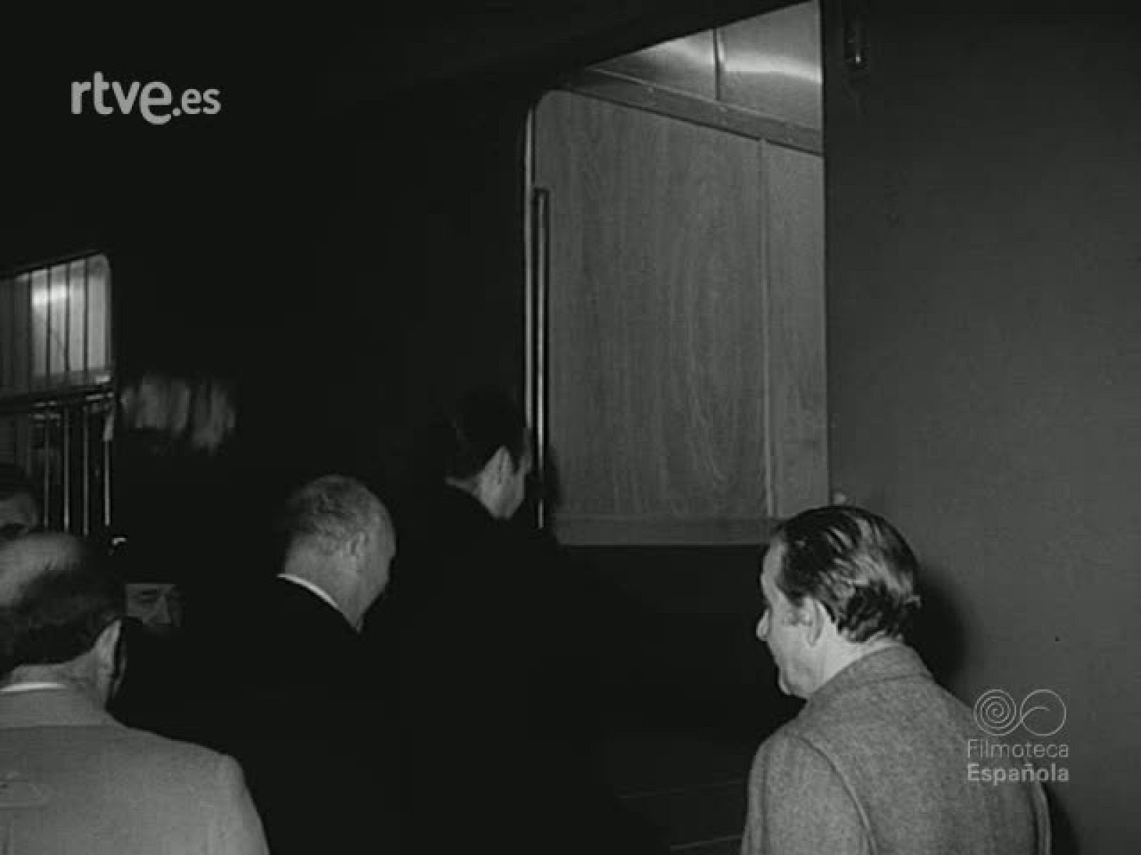 NOT N 1562 B - NO-DO | Ver