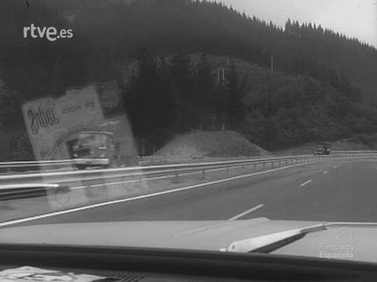 NO-DO - NOT N 1551 A