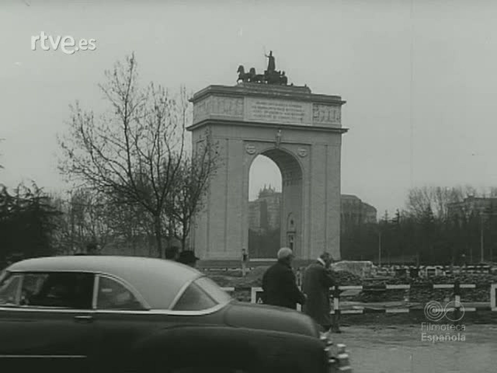 NOT N 991 B - NO-DO | Ver