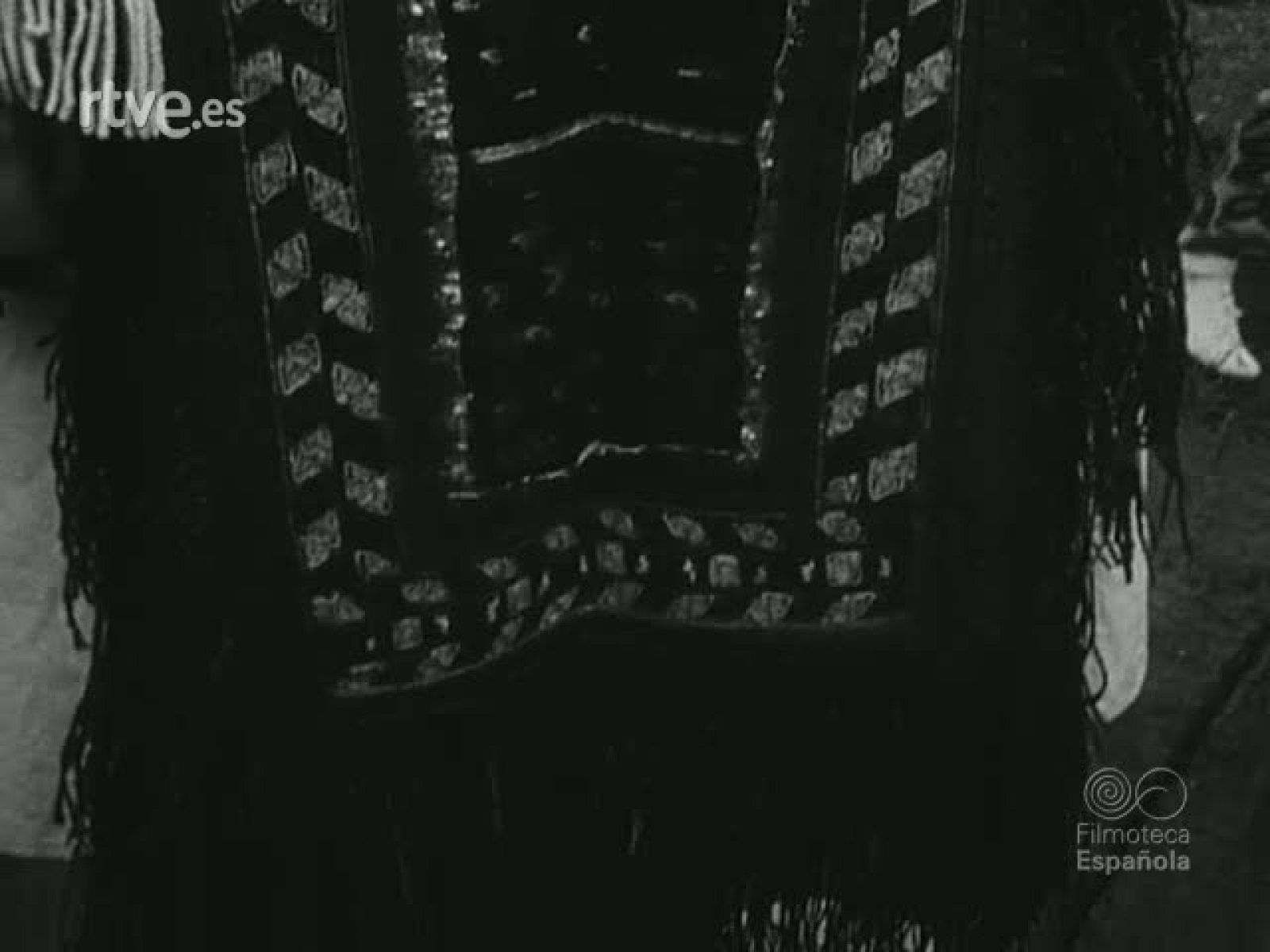 NOT N 446 B - NO-DO | Ver