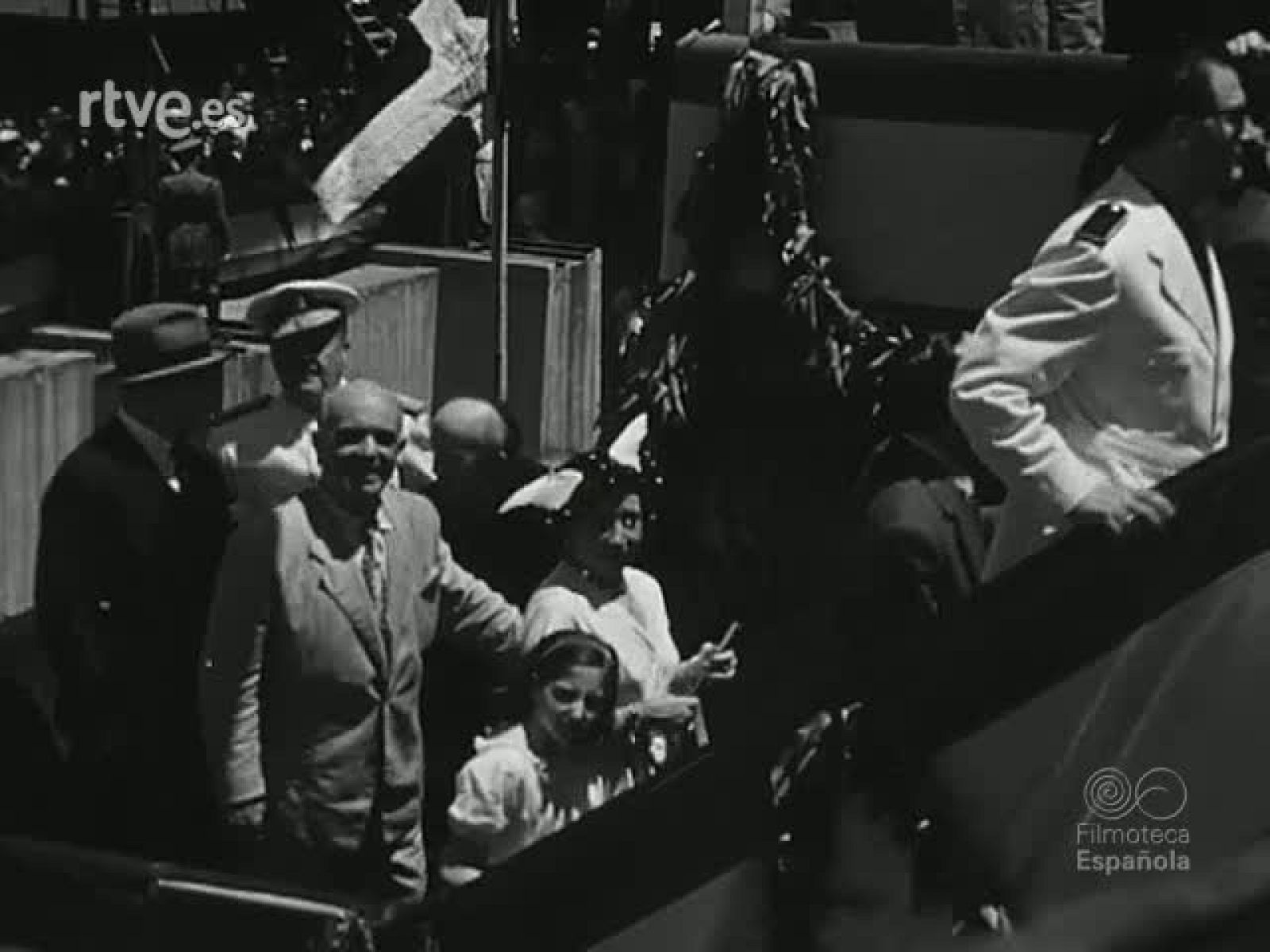 NOT N 447 A. - NO-DO | Ver