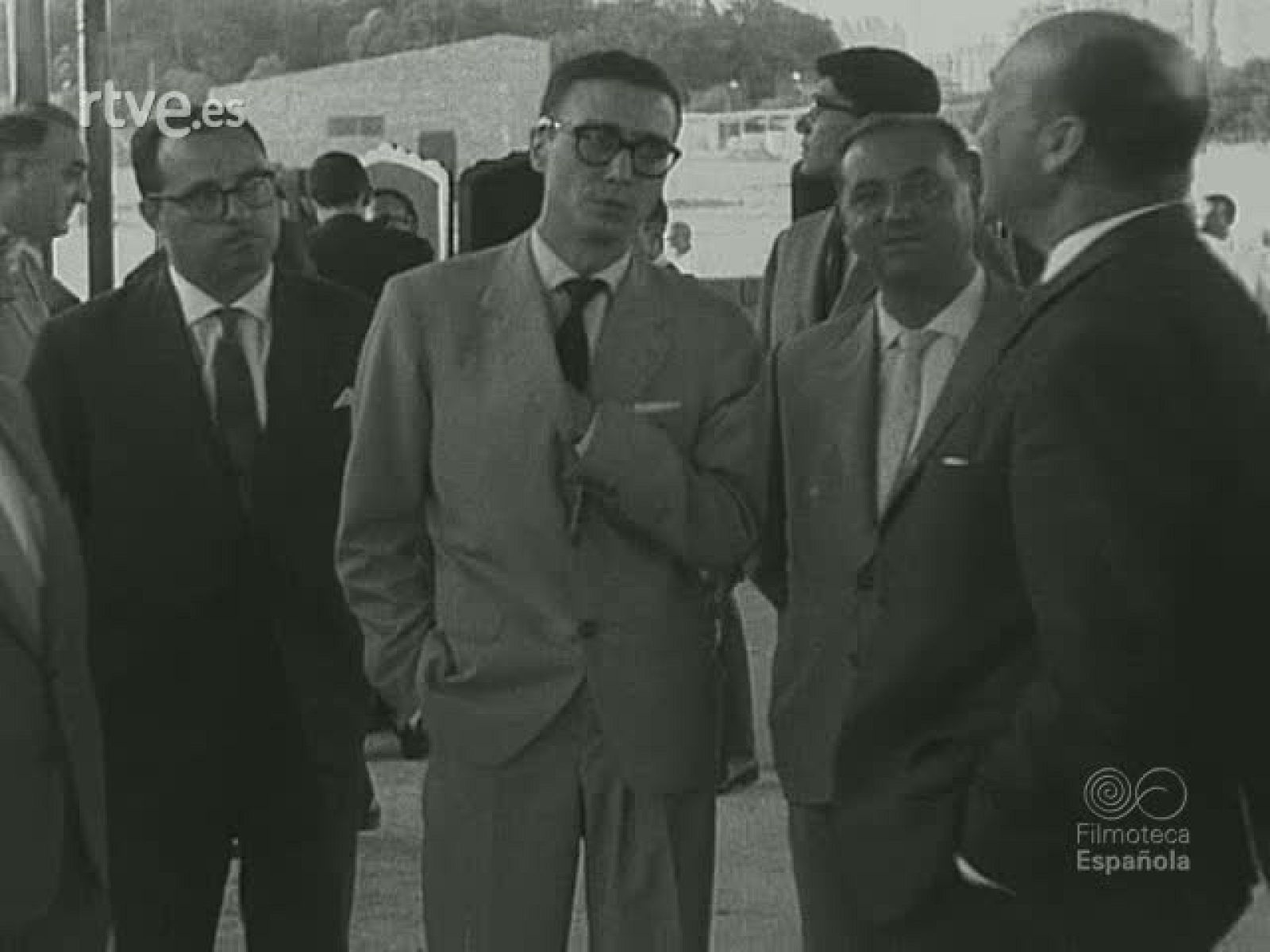 NOT N 1026 B - NO-DO | Ver