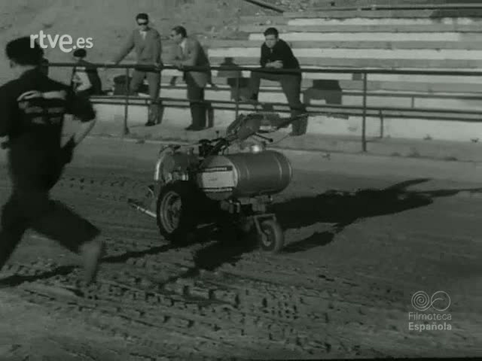 NOT N 1016 C - NO-DO | Ver