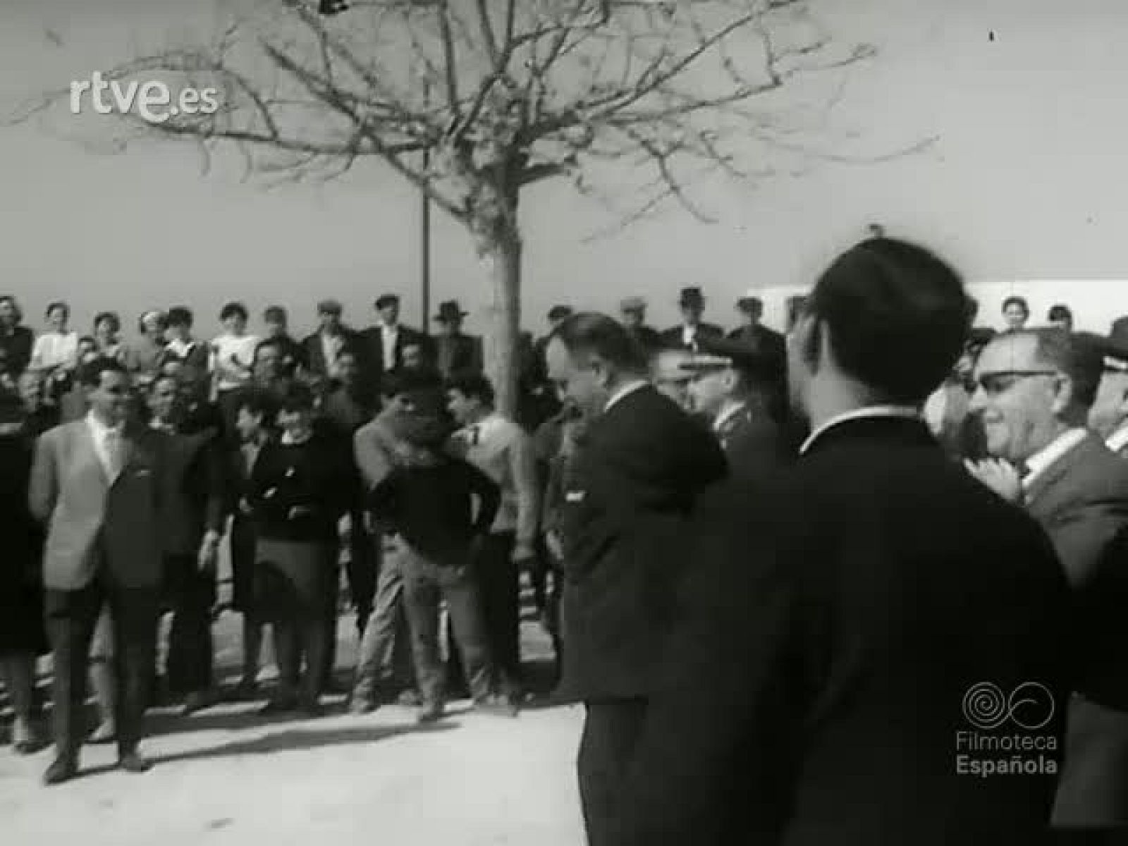 NOT N 1210 B - NO-DO | Ver