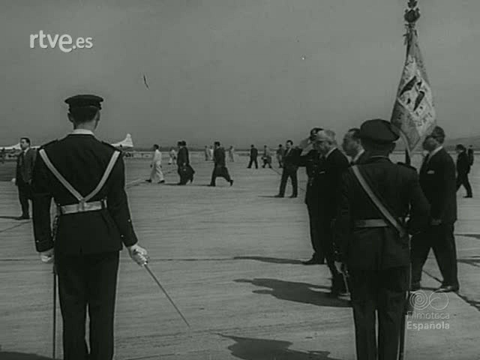 NOT N 1217 B - NO-DO | Ver