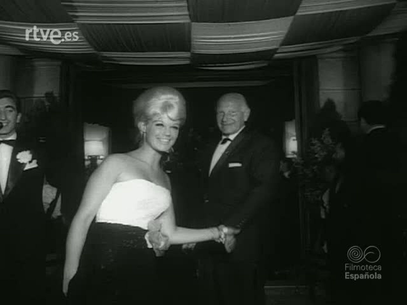 NOT N 1120 B - NO-DO | Ver