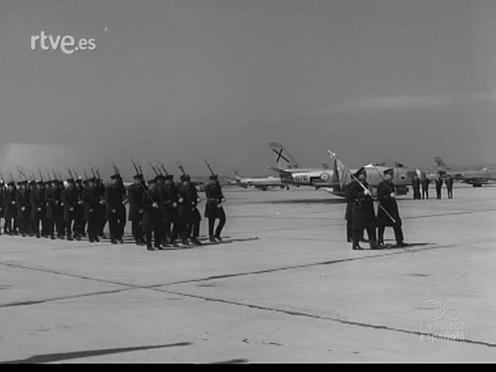 NOT N 1111 A - NO-DO | Ver