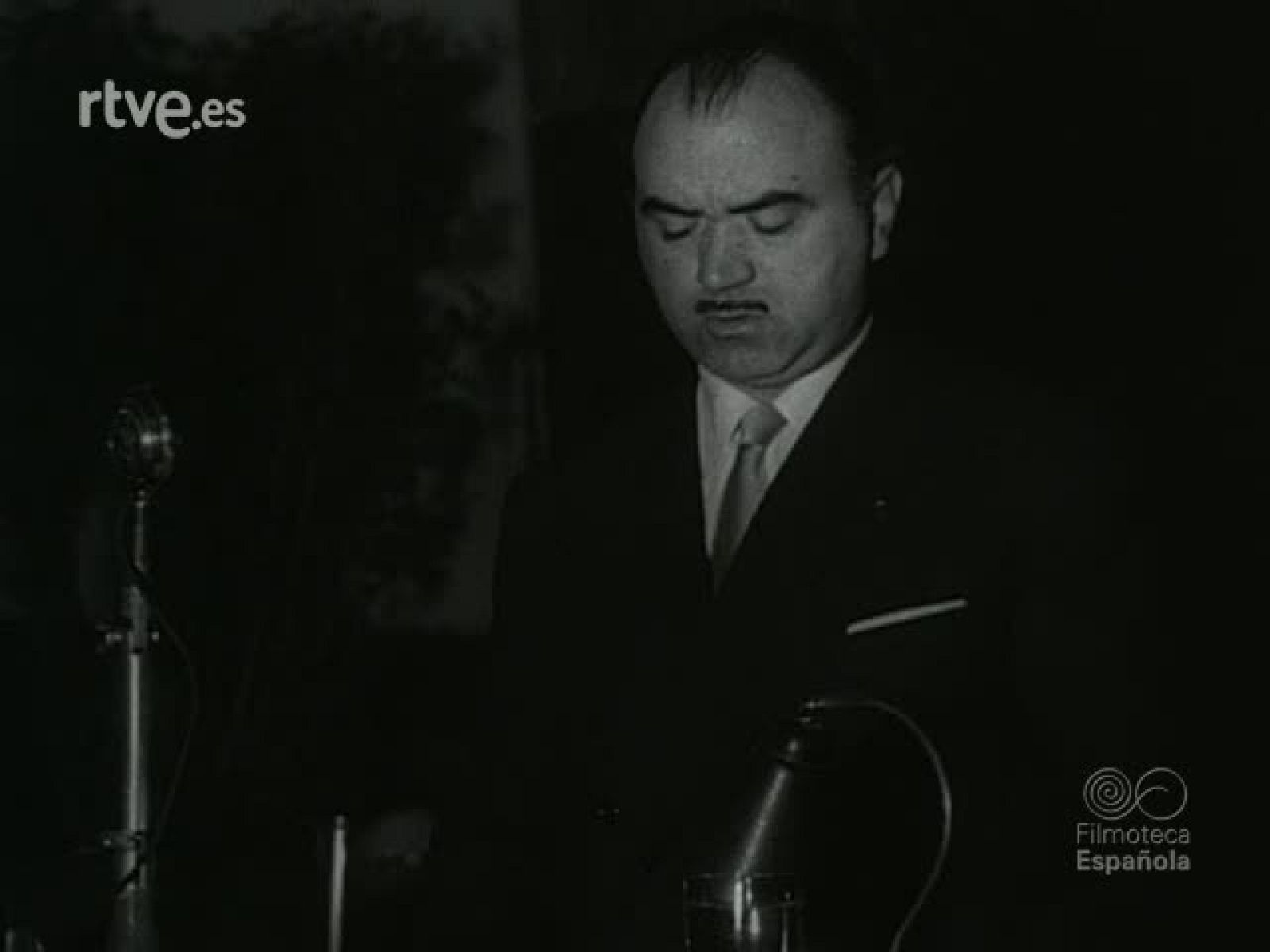 NOT N 652 A - NO-DO | Ver