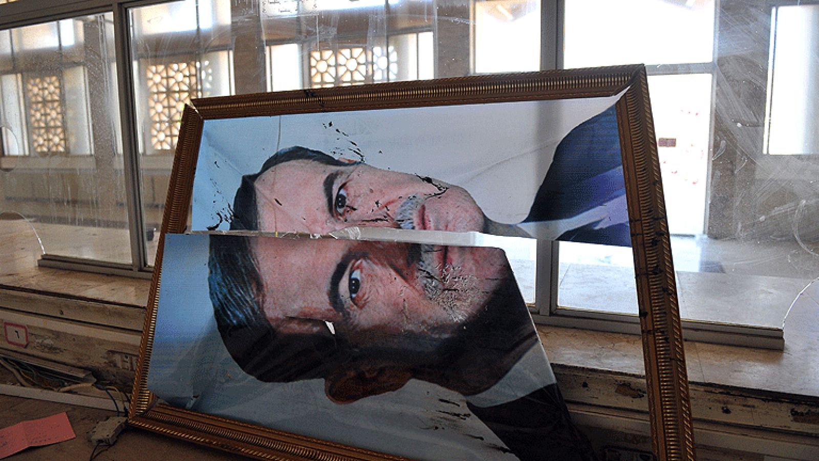 El Ejército sirio centra sus esfuerzos en Damasco mientras la oposición toma puestos fronterizos - Informativo 24h | Ver