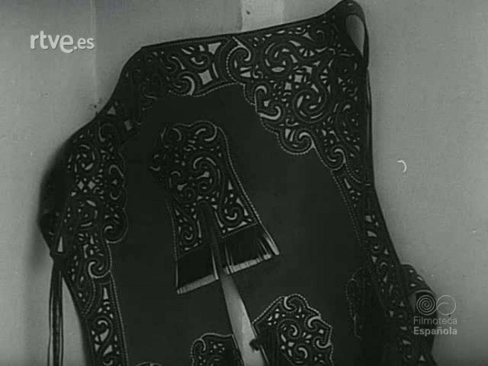 NOT N 646 A - NO-DO | Ver