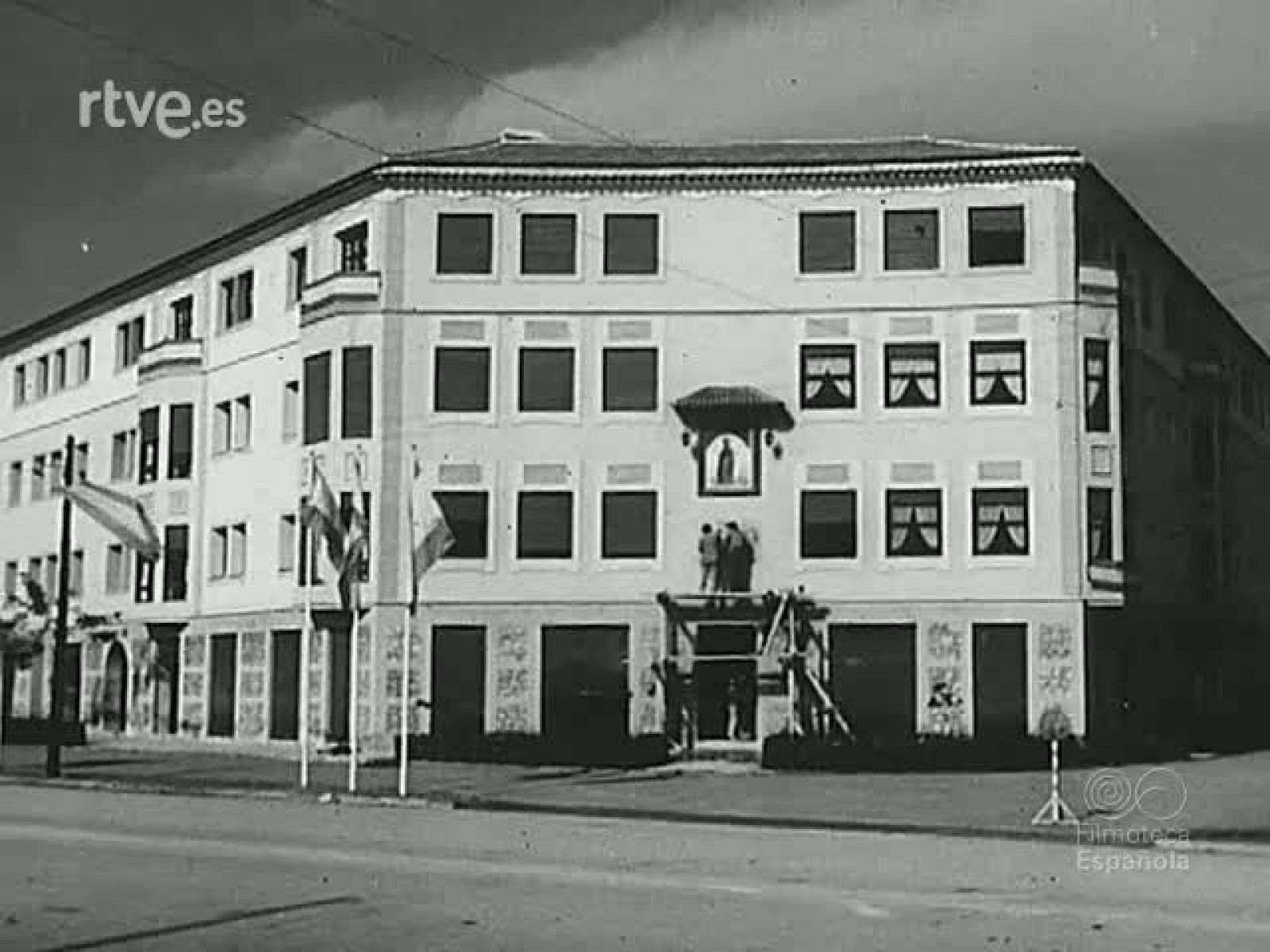 NOT N 571 B - NO-DO | Ver