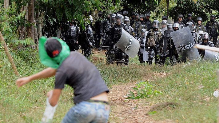 Informativo 24h - El Ejército colombiano retoma su posición en el Cauca pero negociará con los indígenas