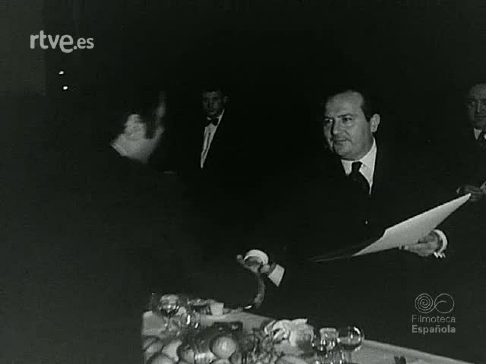 NOT N 1483 A - NO-DO | Ver