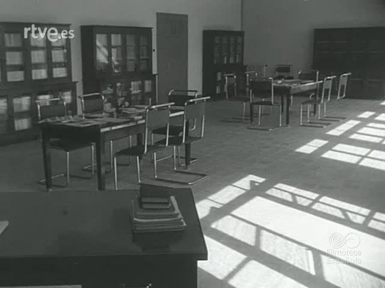 NOT N 663 A - NO-DO | Ver