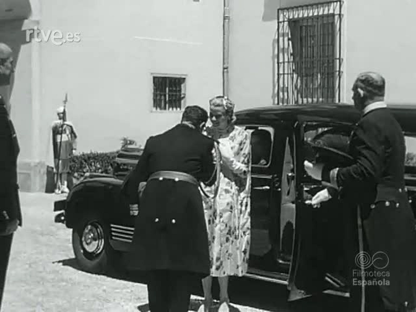 NOT N 698 B - NO-DO | Ver